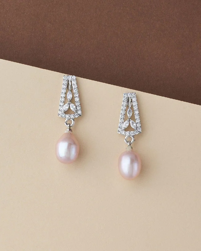 Pretty Pink Pearl Hang Earring