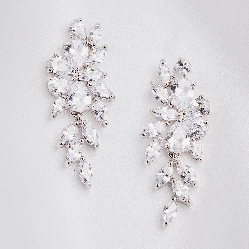 Vintage Inspired Czech Glass Earrings: Starlett Crystal Drop  Bridal Earrings