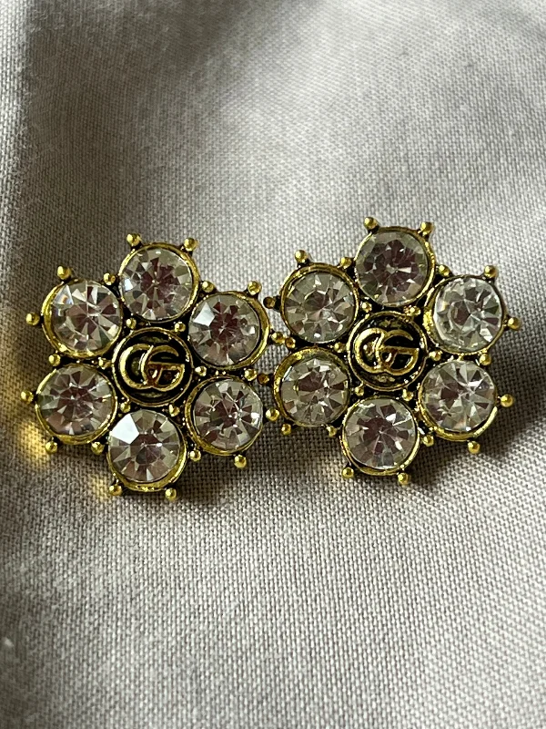 Gia Cluster Earring