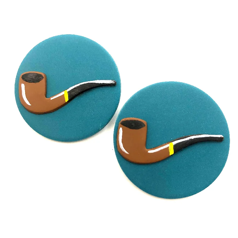 Venue de Chela Magritte Pipe Earrings