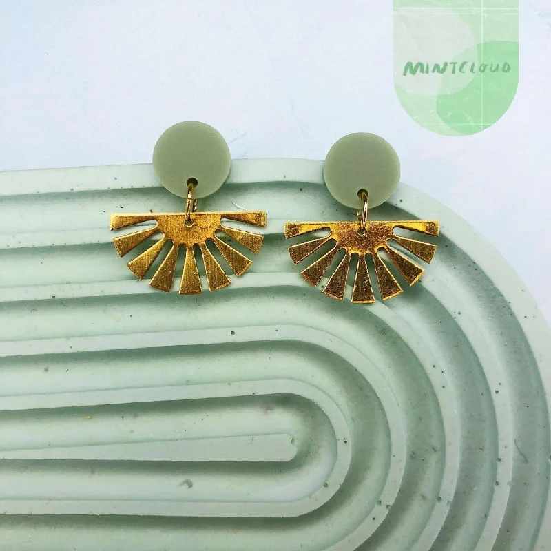 Mintcloud Brass Dangles - Fan