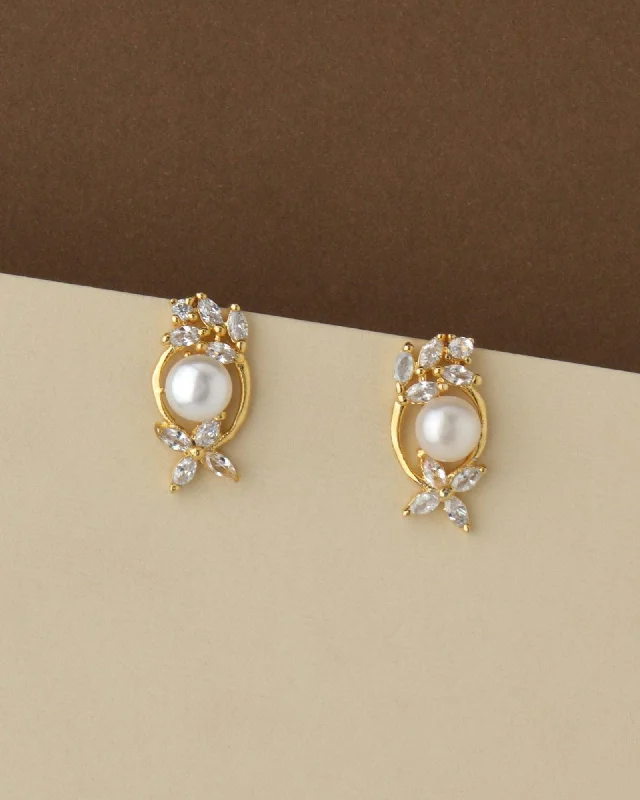 Pretty Pearl & Stone Stud Earring