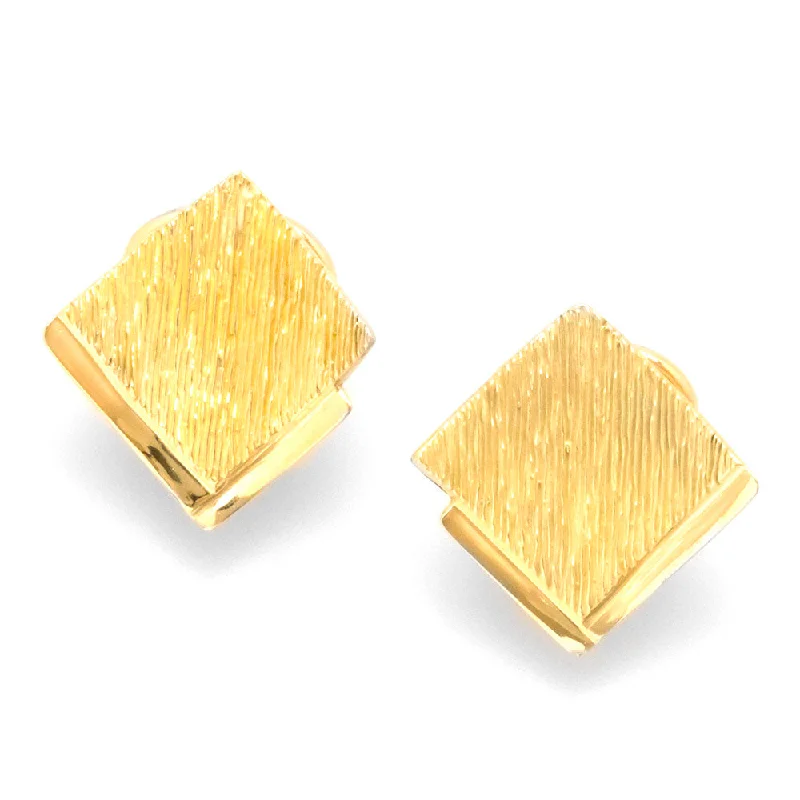 Rhombus Grooved Gold Earring