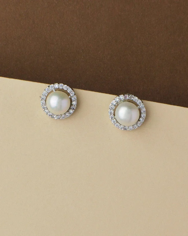 Pretty White Pearl Stud Earring