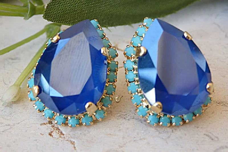 Blue stud earrings