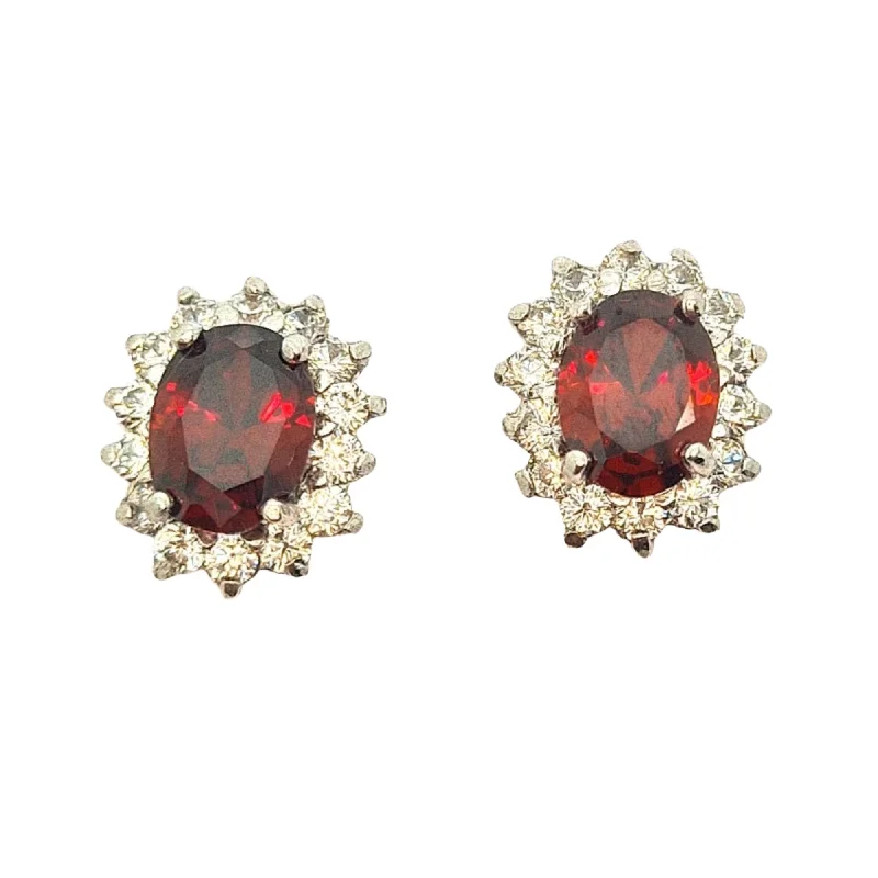 Classic Garnet Red CZ oval cluster stud earrings 36447