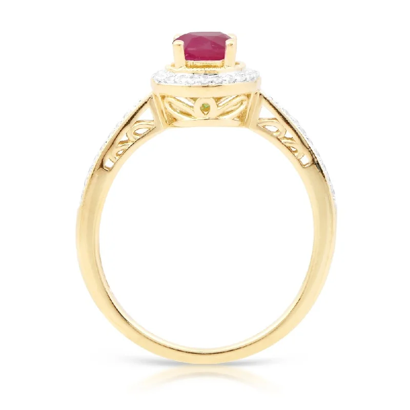 1/8ct TDW Diamond Gemstone Halo Ring in 10k Yellow Gold