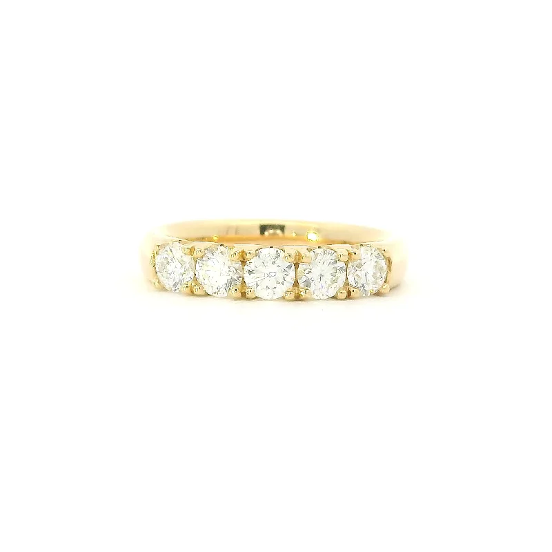 Elegant Diamond Julianna Band