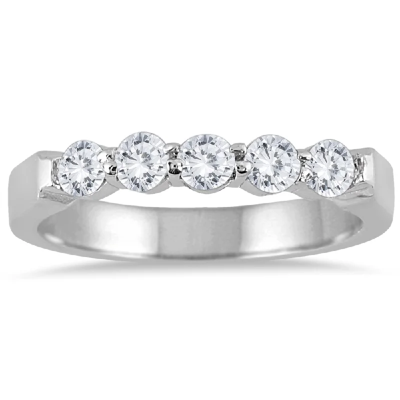 Marquee Jewels 10k White Gold 1/2ct TDW Diamond 5 Stone Band (J-K, I2-I3)