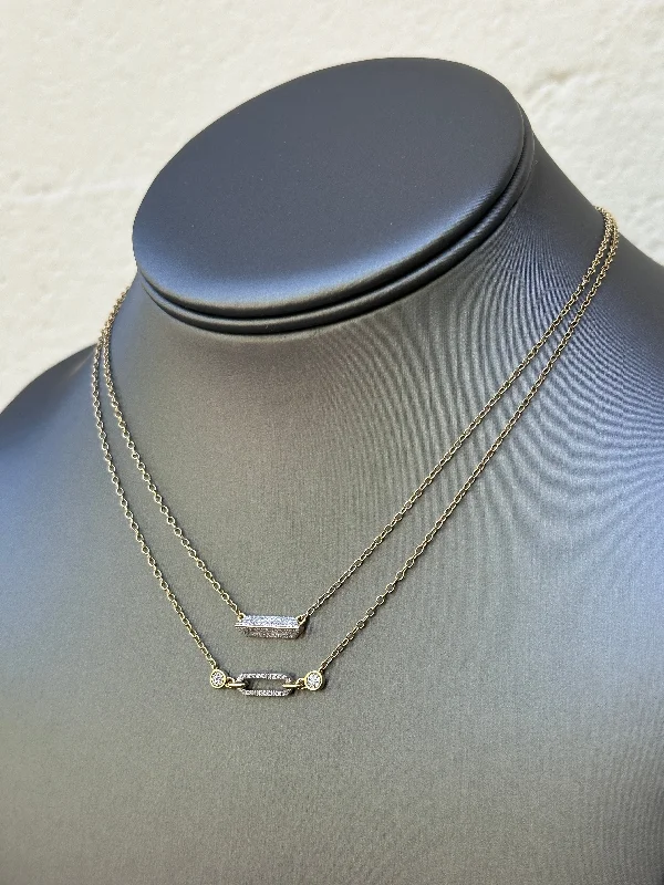 Pavè Diamond Pointed Bar Necklace