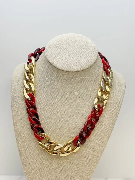 Shiny Gold Link Acrylic Necklace - Maroon