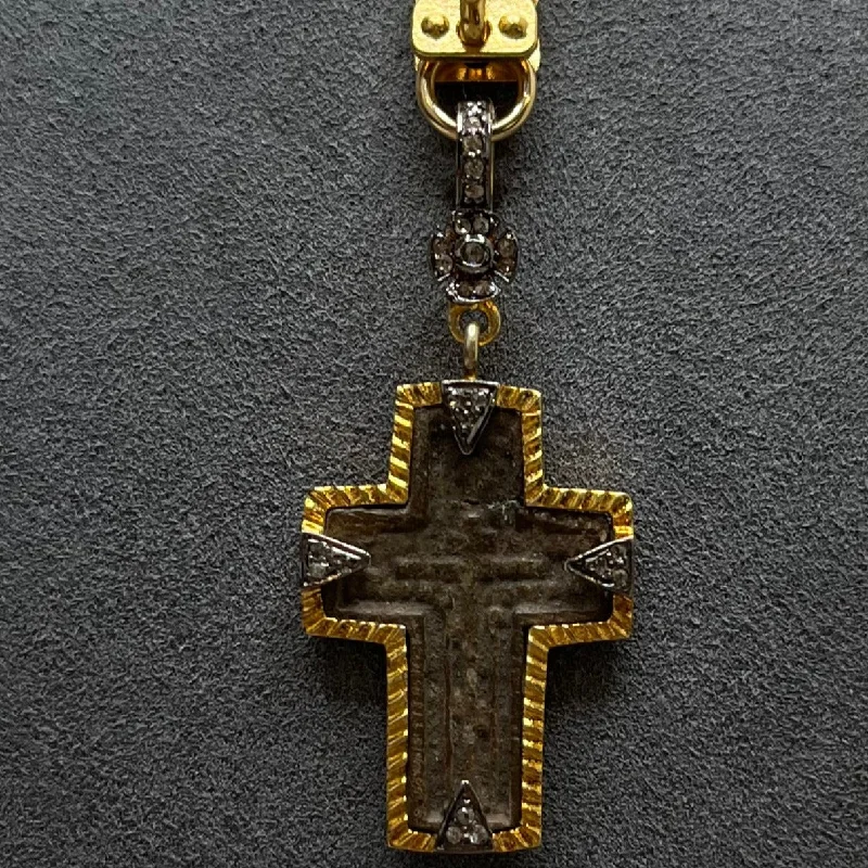 Vignette - Ancient Relic Diamond Cross