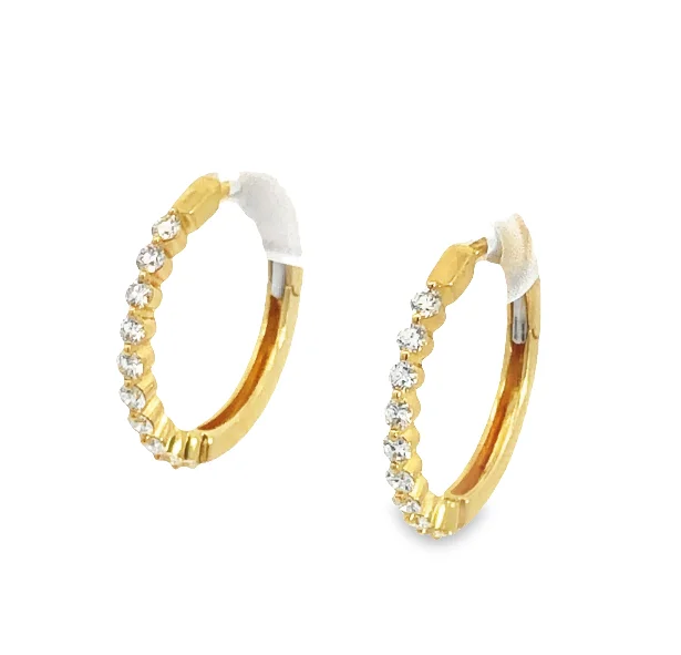 14Y Round Shared Prong Round Diamond Hoop Earrings