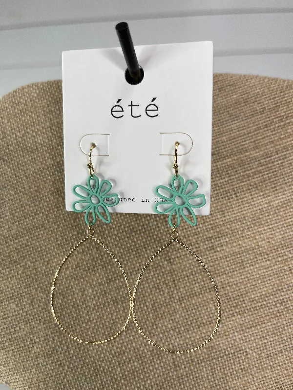 MINT FLORAL GOLD TEARDROP DANGLE EARRINGS