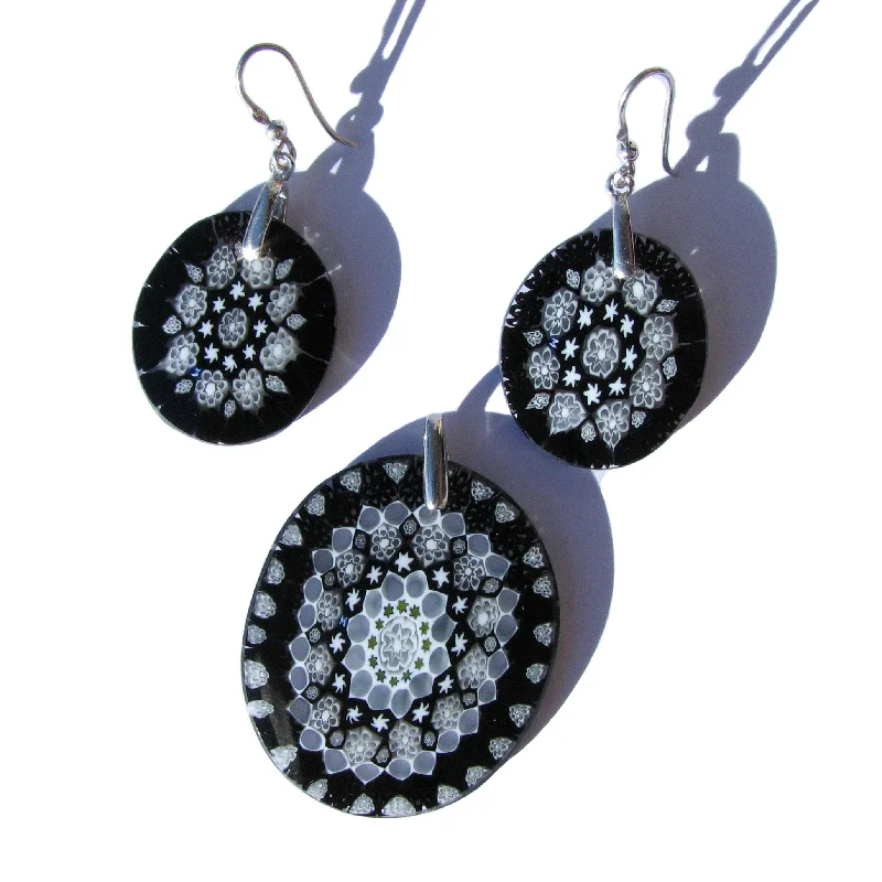 Murano glass Black Pendant and earrings set Millefiori 27