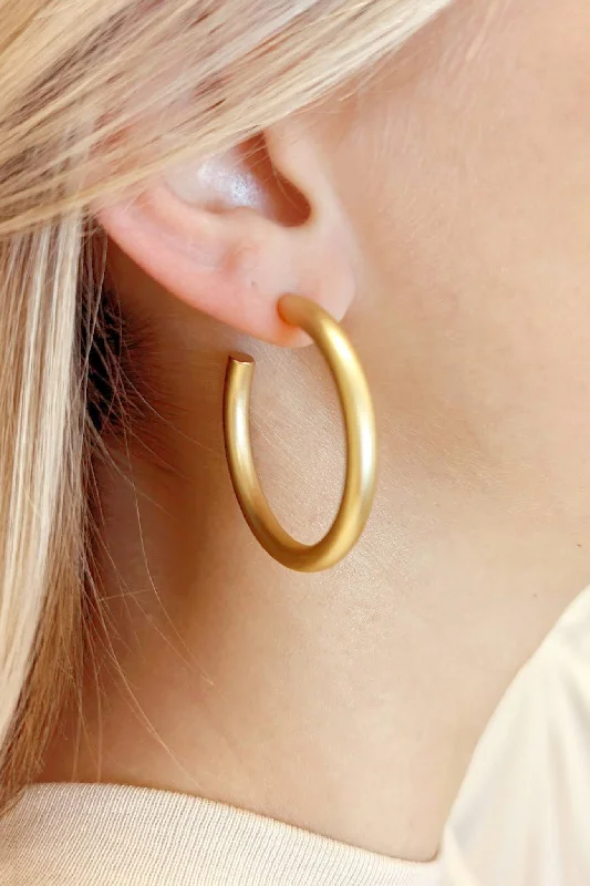 SATIN GOLD JEANETTE EARRINGS